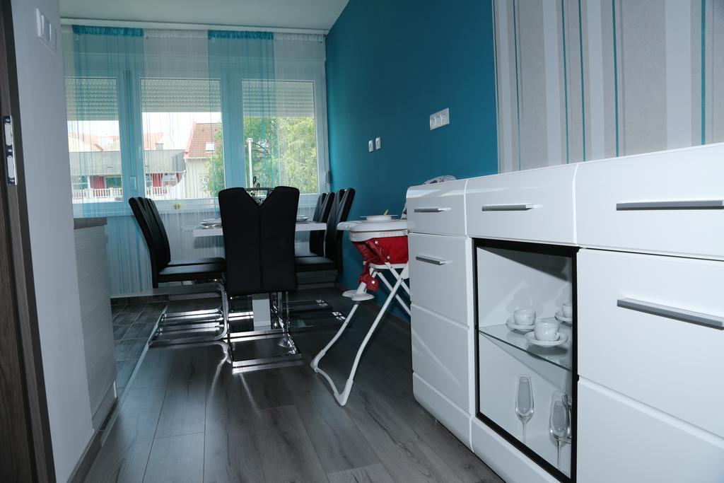 Szofi Apartman Hajdúszoboszló Exterior foto