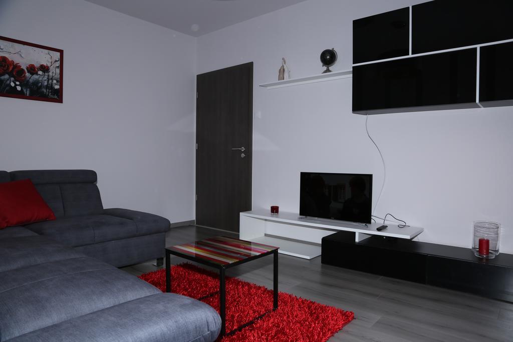 Szofi Apartman Hajdúszoboszló Exterior foto