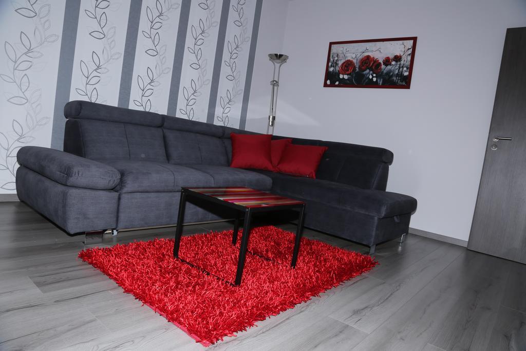 Szofi Apartman Hajdúszoboszló Exterior foto