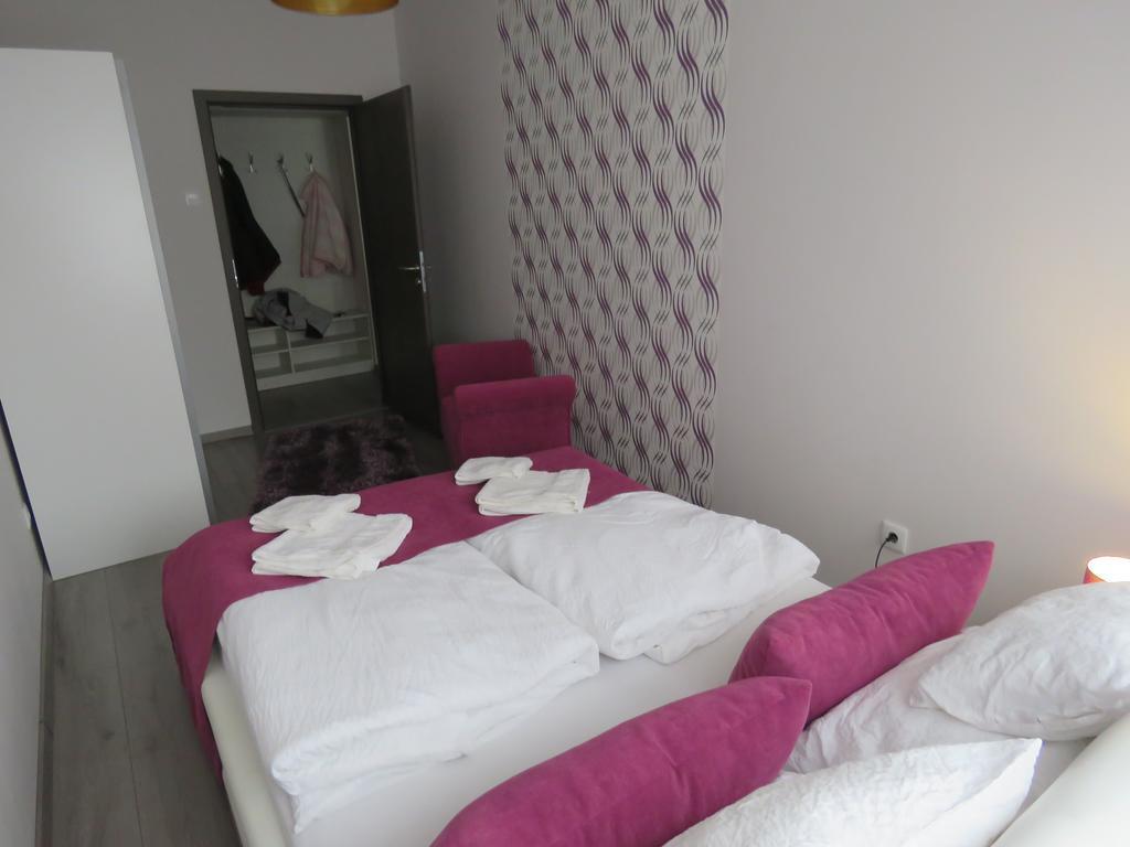 Szofi Apartman Hajdúszoboszló Exterior foto